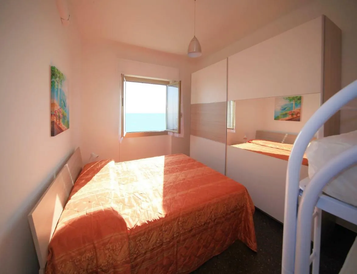 Frontemare Mozzafiato Apartment Borghetto Santo Spirito