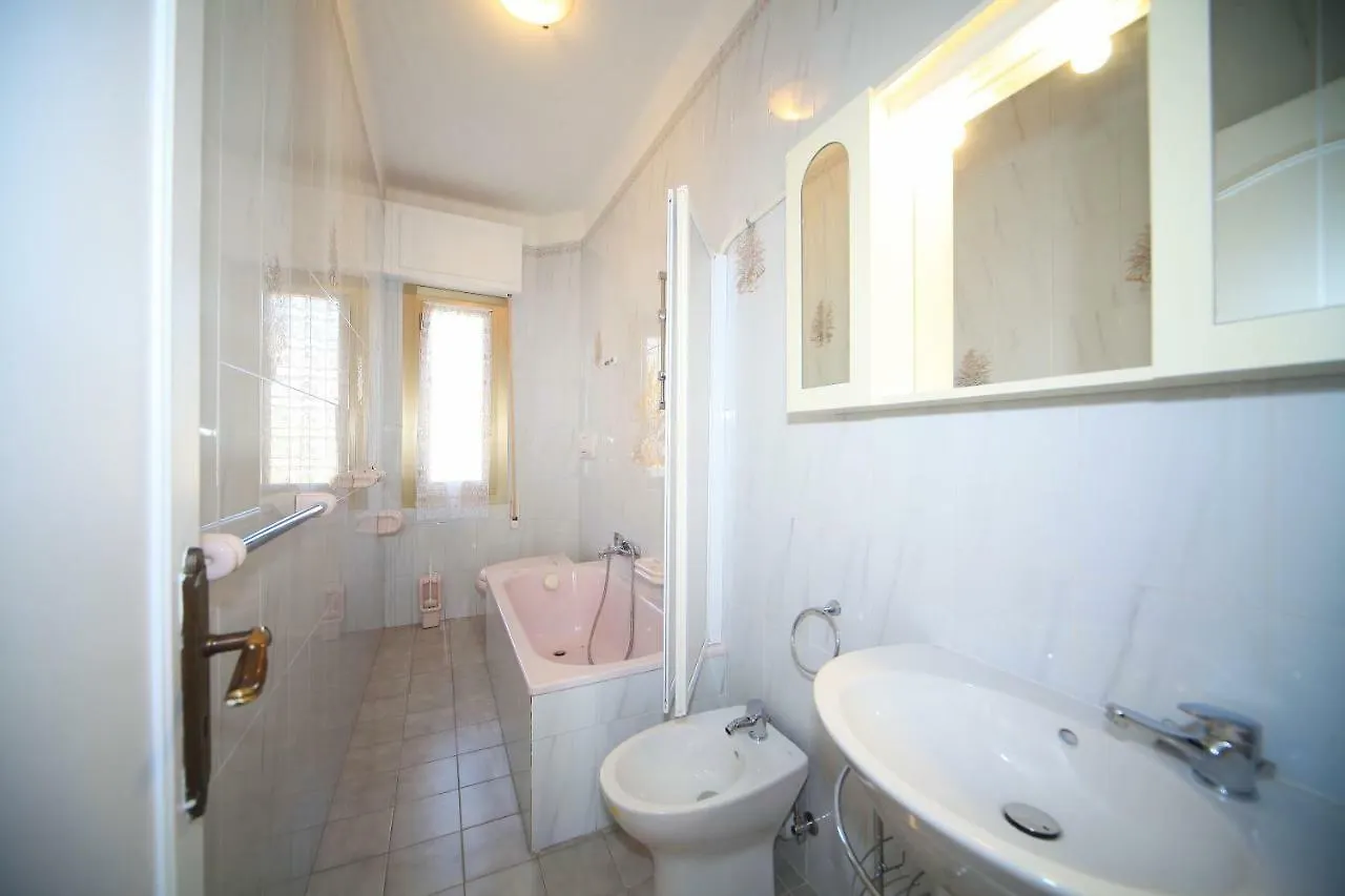 Frontemare Mozzafiato Apartment Borghetto Santo Spirito