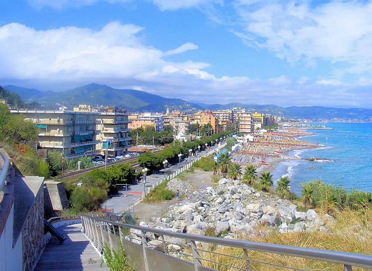 Frontemare Mozzafiato Apartment Borghetto Santo Spirito